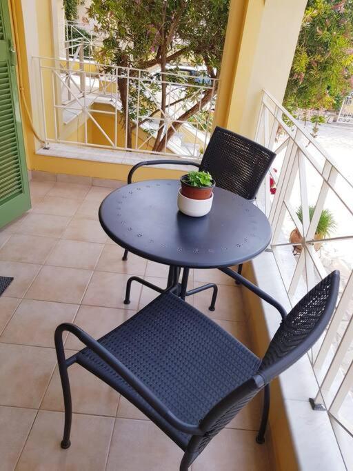 Sunny Stay Furnished Apartment In Kanoni エクステリア 写真