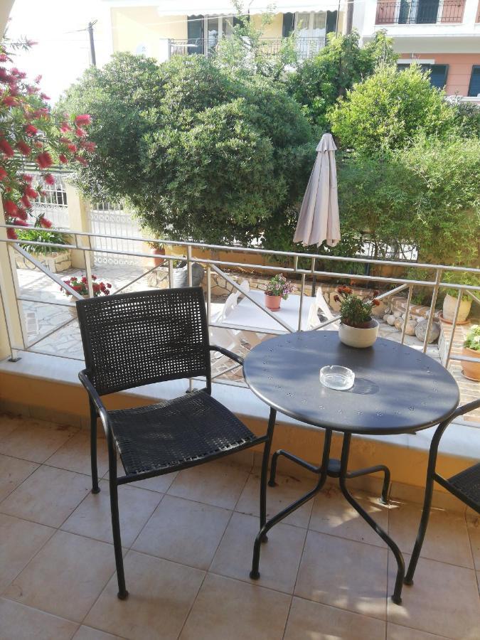 Sunny Stay Furnished Apartment In Kanoni エクステリア 写真